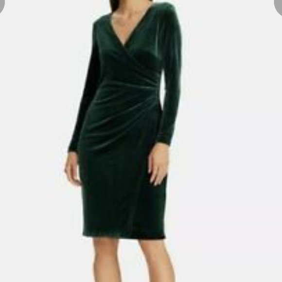 Ralph Lauren Velvet Dress NWT size 2 - Picture 2 of 10